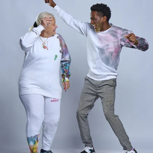 Heart/Soul Apparel Cold 🥶 Shoulder Sweatshirt - Picture 14 of 16